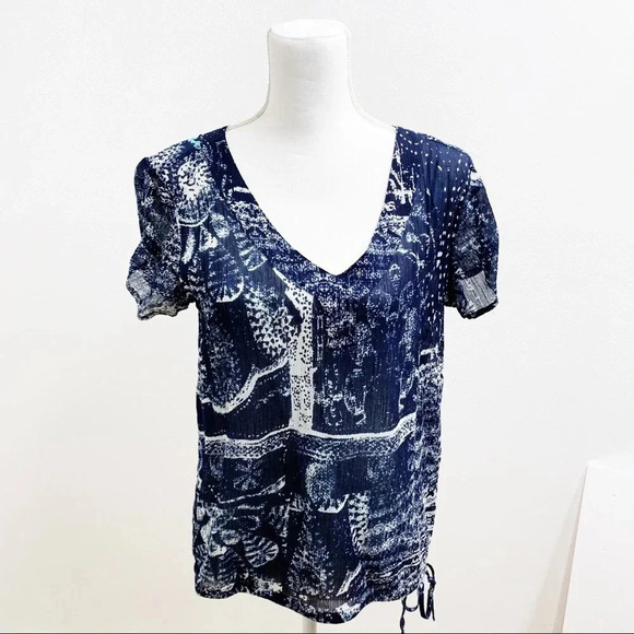 Lucky Brand Woman Small Blue White Short Sleeve Cotton Gauzy Beachy Travel k4 - Picture 1 of 8